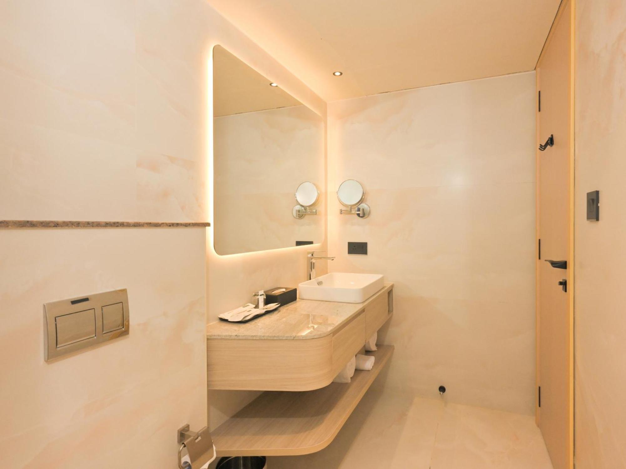 היידראבד Arrival Hotel מראה חיצוני תמונה